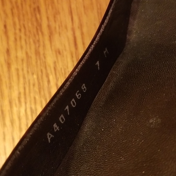 Stuart Weitzman Tortoise Shell Heels - Picture 14 of 15